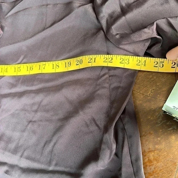 NWT Maggie Dark Brown Purple Sweet Front Ruffled Top Size 1X - Picture 4 of 10